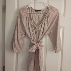 Ladies Gold Metallic Eyelet Button-Up Blouse (16)